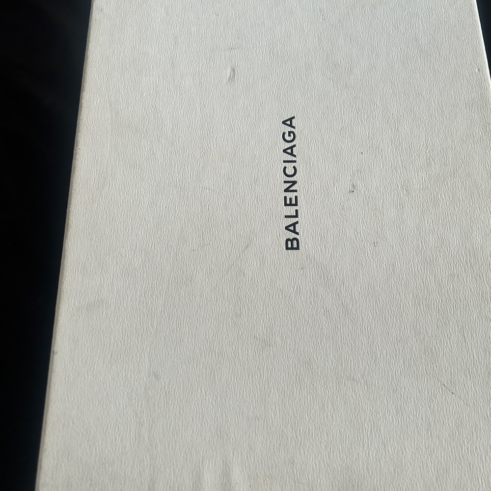 Balenciagas - Picture 5 of 6